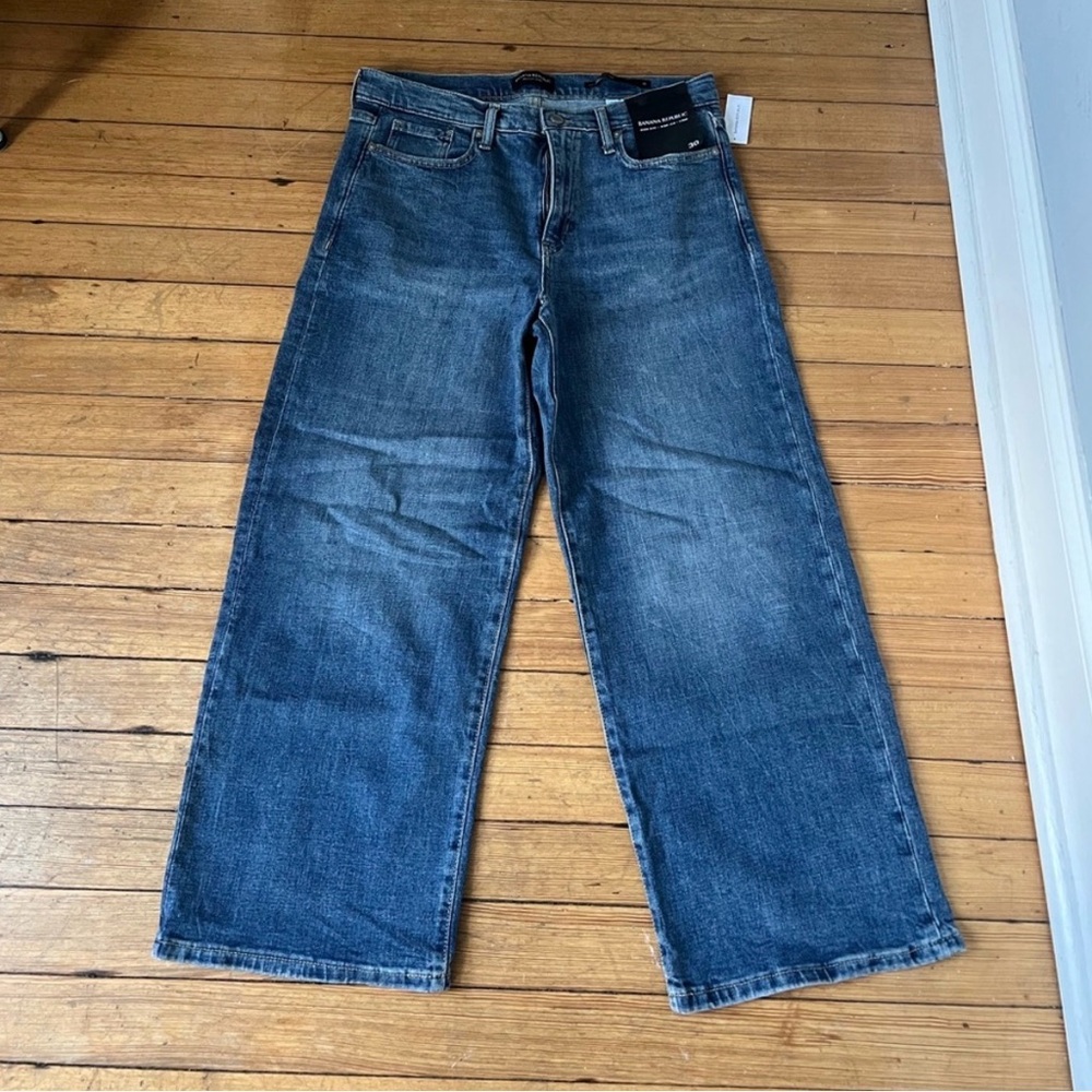 BR Wide Leg Cropped Jeans